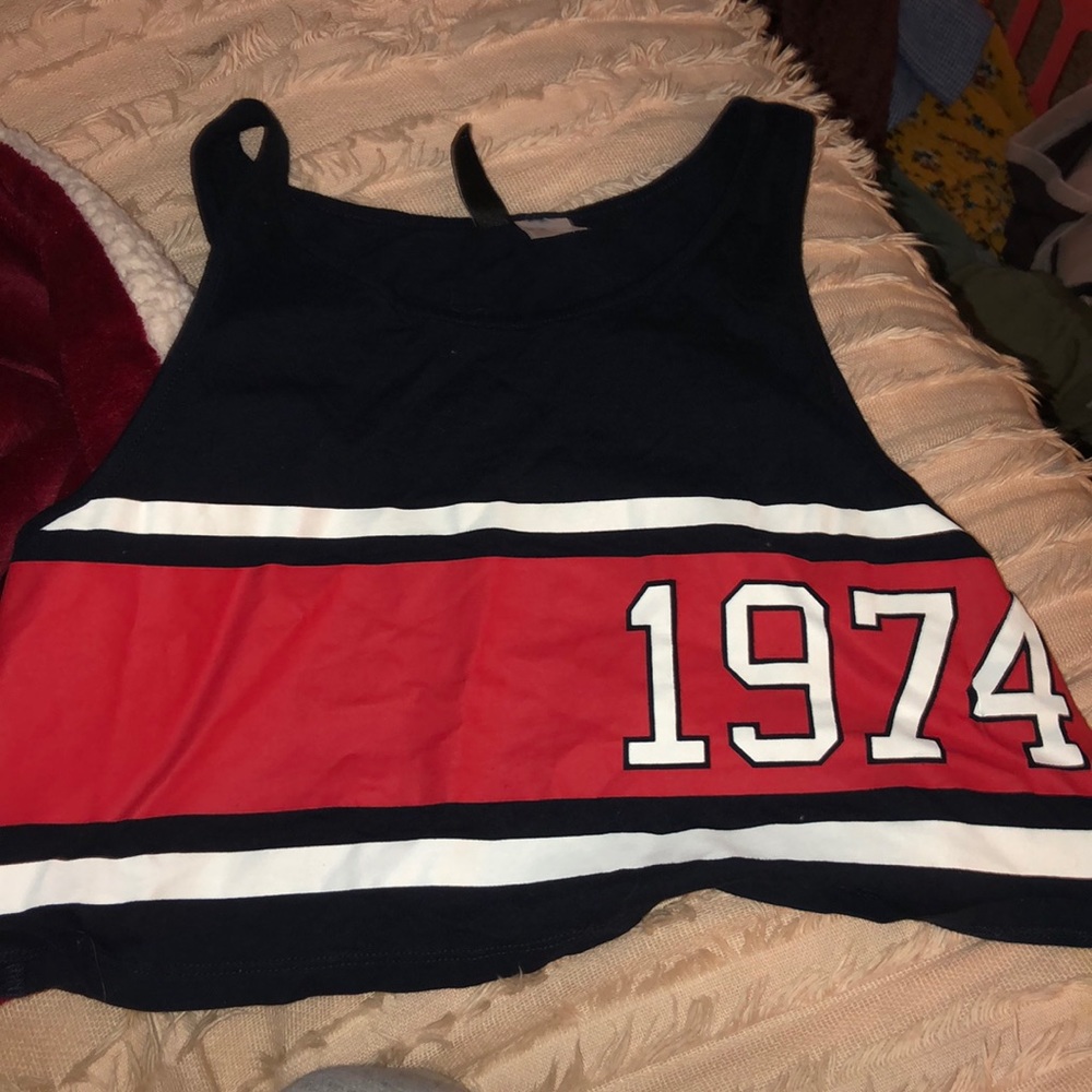 Cute crop top from H&M